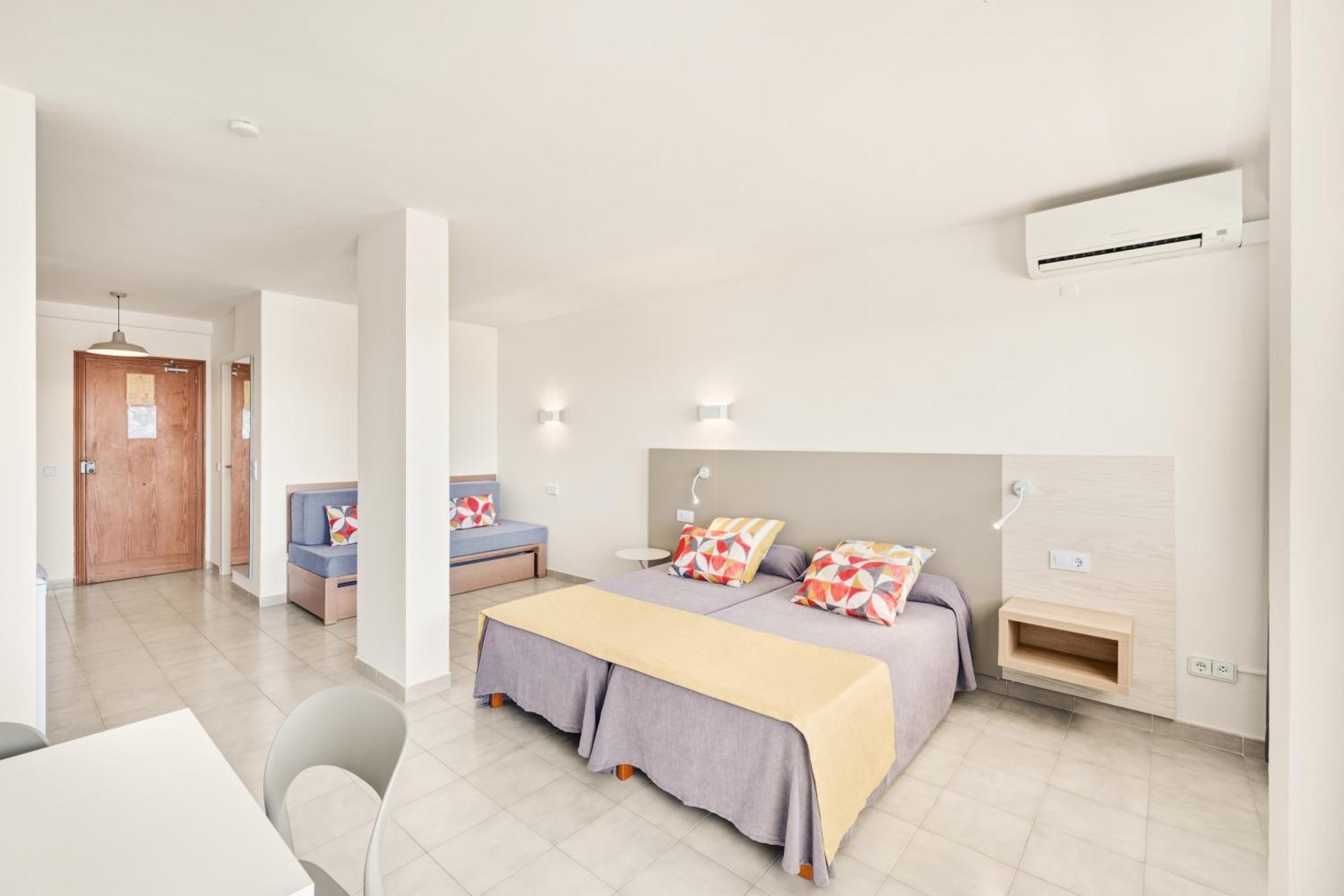 Apartamentos Vista Club Santa Ponsa Kültér fotó