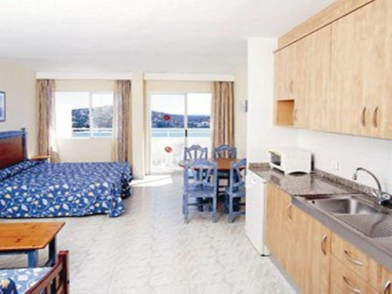 Apartamentos Vista Club Santa Ponsa Kültér fotó